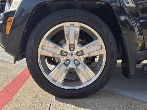 Used 2012 Jeep Liberty Limited Jet w/ Exterior Appearance Group image 7