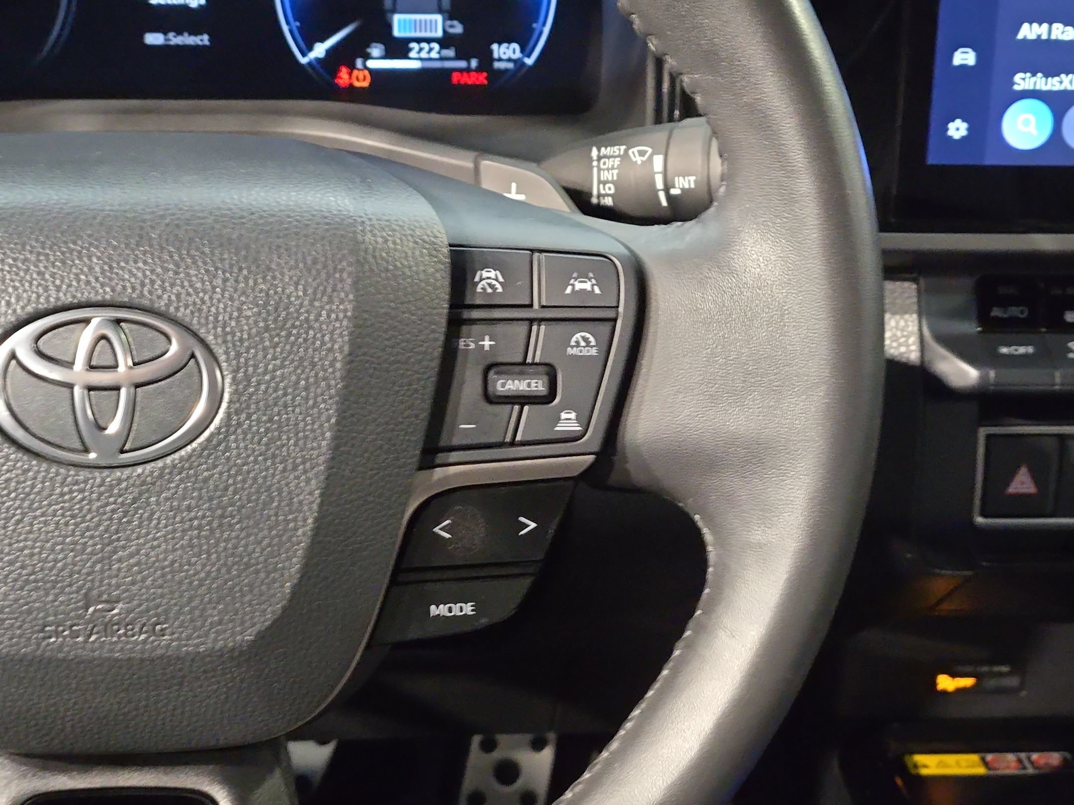 Used 2025 Toyota Camry XSE FWD image 29