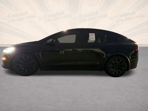 Used 2023 Tesla Model X image 2