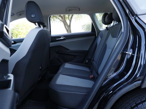 Certified 2023 Volkswagen Taos S FWD image 27