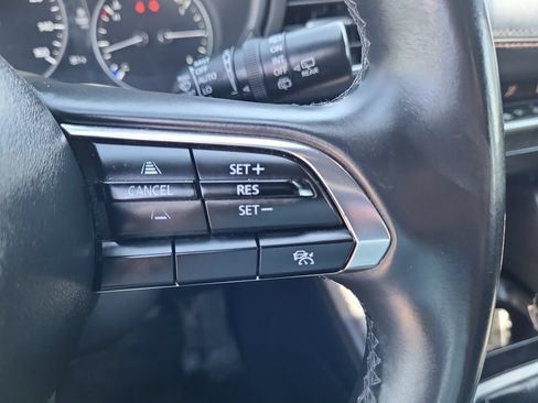 Used 2024 MAZDA MAZDA3 s FWD image 25