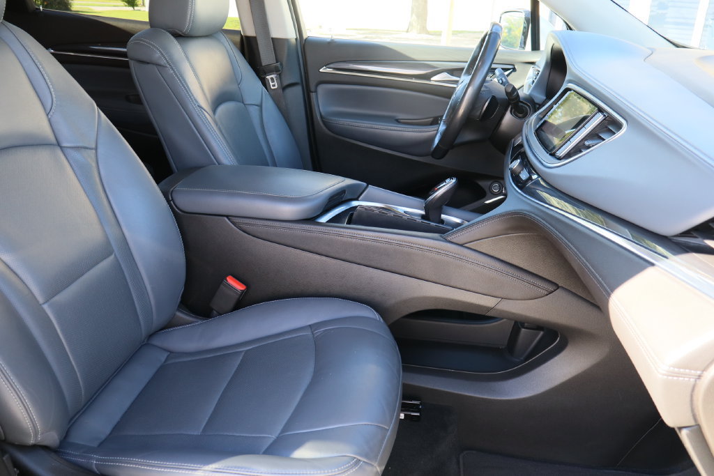 Certified 2021 Buick Enclave Premium w/ Sun and Sites Package FWD image 32