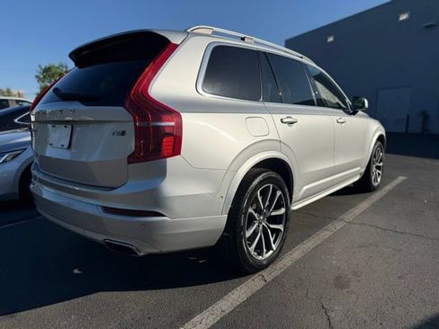 Used 2019 Volvo XC90 T6 Momentum w/ Advanced Package image 4