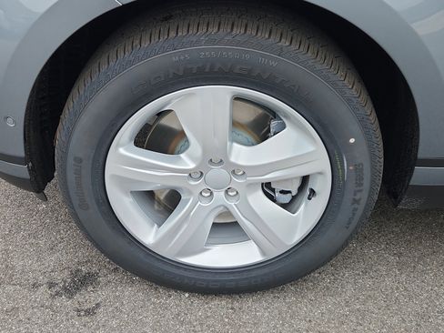 Certified 2026 Land Rover Range Rover Velar S image 9