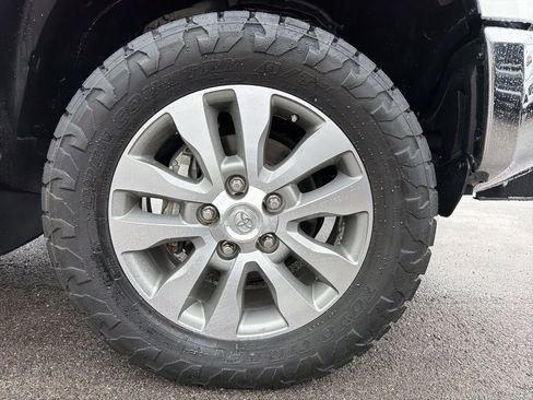 Used 2017 Toyota Tundra Limited image 11