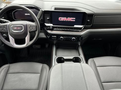 Used 2026 GMC Sierra 2500 SLT w/ SLT Premium Package image 14