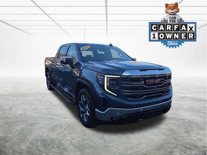 Used 2024 GMC Sierra 1500 SLT w/ SLT Premium Plus Package