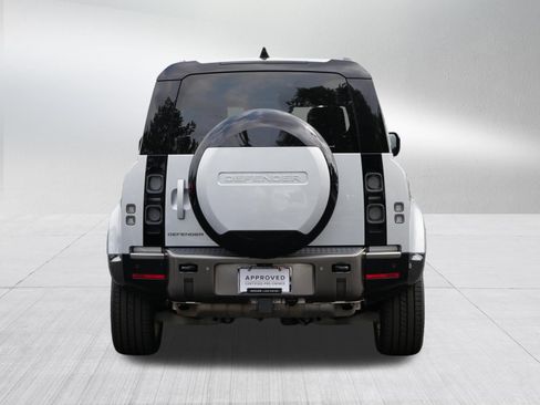 Certified 2024 Land Rover Defender 110 X AWD/4WD image 4