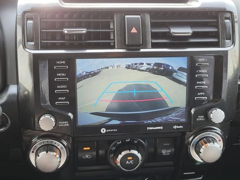 Used 2024 Toyota 4Runner TRD Off-Road image 27