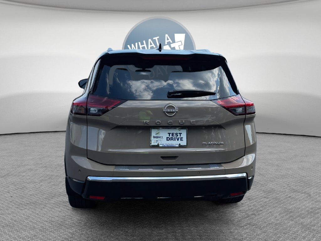 Used 2024 Nissan Rogue Platinum w/ Platinum Premium Package FWD image 5