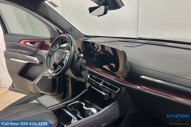 Used 2025 Chevrolet Traverse Z71 w/ Enhanced Driving Package AWD/4WD image 30