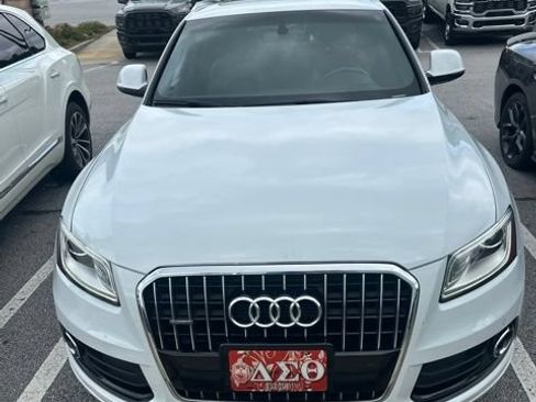 Used 2016 Audi Q5 2.0T Premium Plus w/ Technology Package AWD/4WD image 5