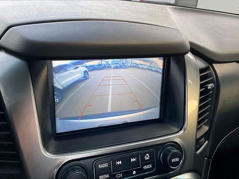 Used 2019 Chevrolet Tahoe LS RWD image 25