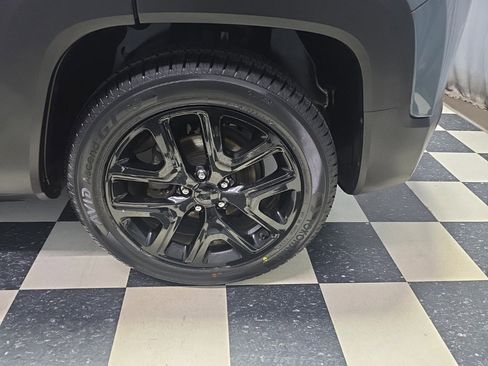 Used 2017 Jeep Renegade Altitude image 19