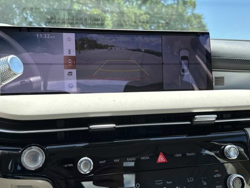New 2026 Genesis G80 2.5T Sport Prestige AWD/4WD image 18
