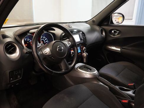 Used 2014 Nissan Juke SV w/ Navigation Package AWD/4WD image 7