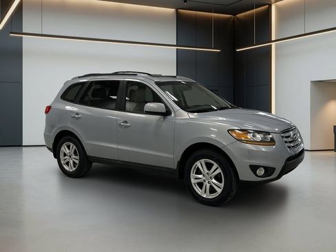 Used 2010 Hyundai Santa Fe Limited w/ Navigation Pkg 4 FWD image 8