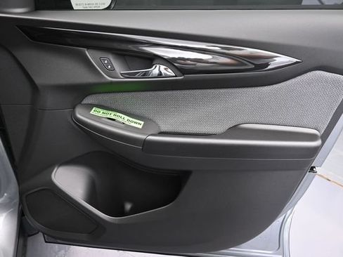 New 2026 Chevrolet TrailBlazer LT w/ Convenience Package FWD image 29