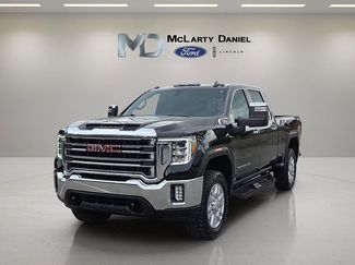 Used 2022 GMC Sierra 3500 SLT w/ SLT Convenience Package video 2