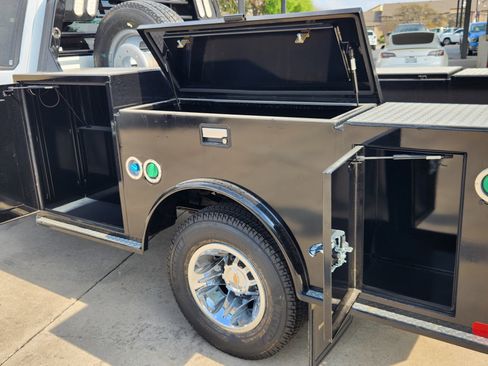 New 2026 Chevrolet Silverado 3500 LT w/ Convenience Package image 10