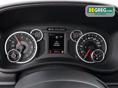 Used 2025 RAM 2500 Big Horn AWD/4WD image 13