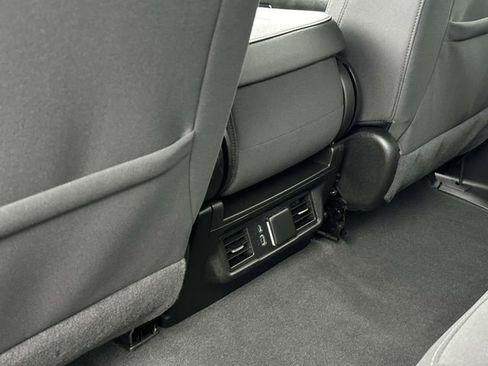 Used 2024 Chevrolet Silverado 1500 LT AWD/4WD image 18