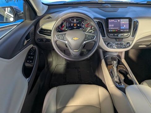 Used 2024 Chevrolet Malibu LT FWD image 19