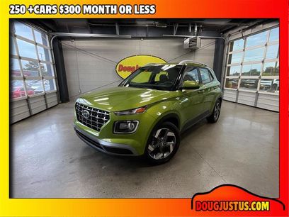 Used 2021 Hyundai Venue SEL