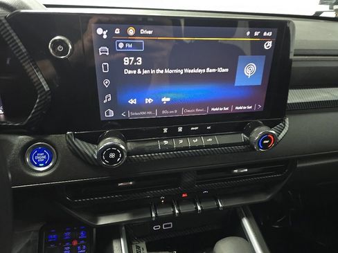 Used 2023 Chevrolet Colorado Trail Boss w/ Technology Package AWD/4WD image 24
