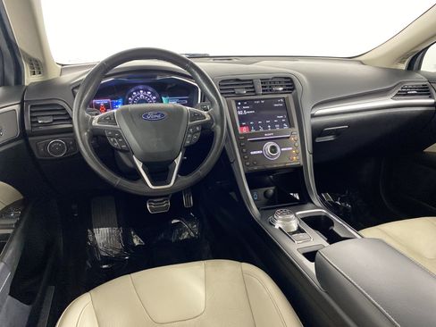 Used 2018 Ford Fusion Titanium AWD/4WD image 20