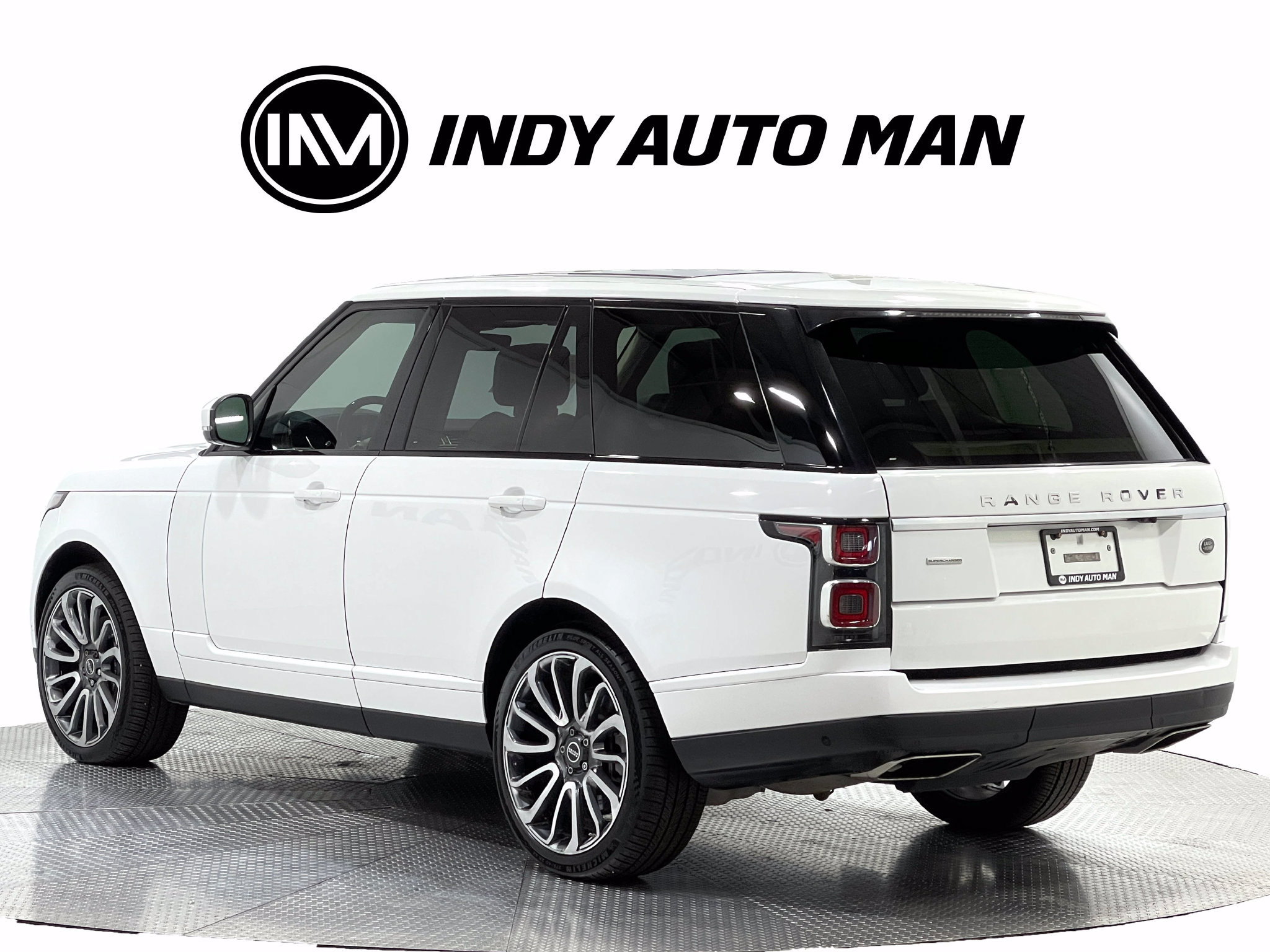 Used 2018 Land Rover Range Rover Supercharged AWD/4WD image 6