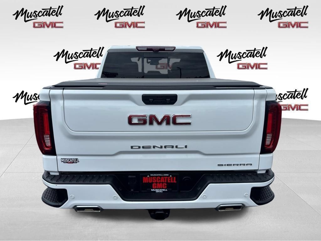 Used 2024 GMC Sierra 1500 Denali w/ Technology Package AWD/4WD image 4