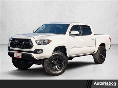 Used 2016 Toyota Tacoma SR5 w/ SR5 Appearance Package (SN)