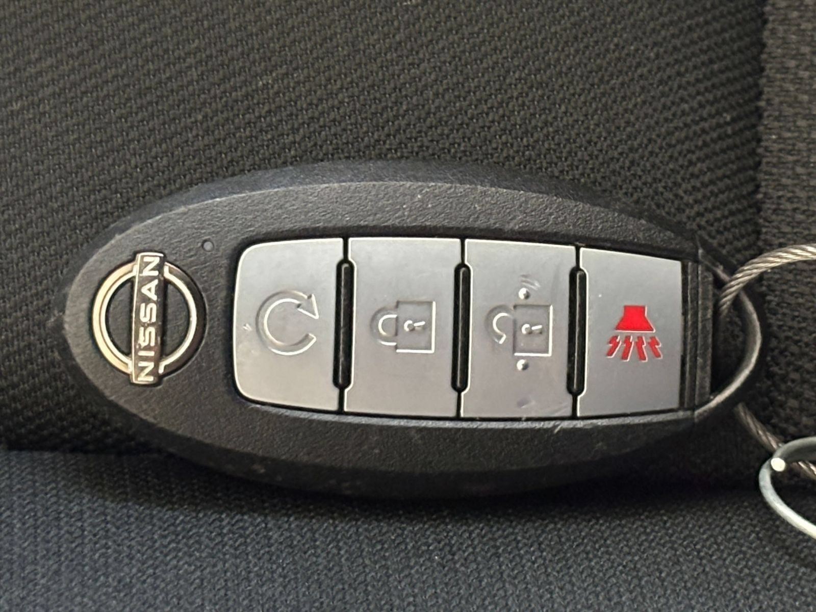 Used 2026 Nissan Frontier PRO-4X AWD/4WD image 25