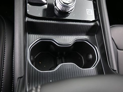 Used 2025 Jeep Grand Cherokee L Limited w/ Black Appearance Package image 21