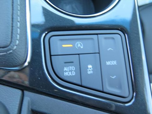 New 2026 Cadillac CT4 Luxury image 14