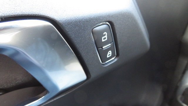 Used 2025 Ford Bronco Badlands AWD/4WD image 24