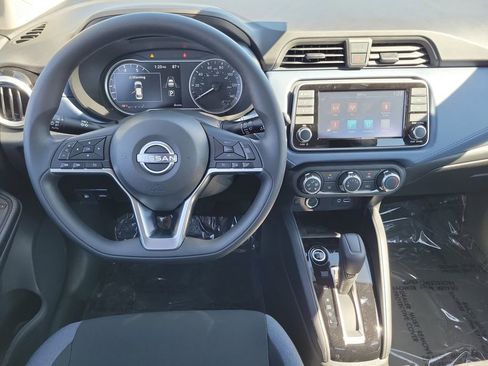 New 2025 Nissan Versa SV w/ Trunk Package image 4