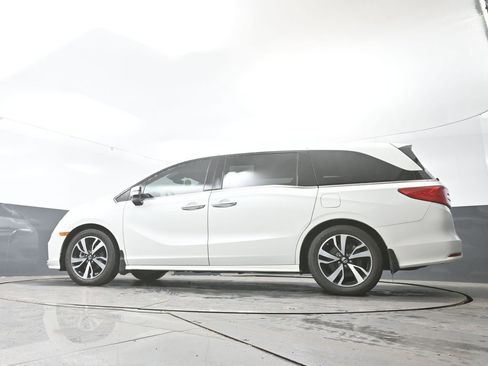 Used 2020 Honda Odyssey Elite image 54
