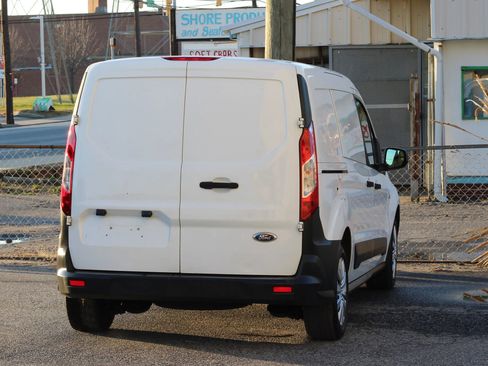 Used 2014 Ford Transit Connect XL image 8