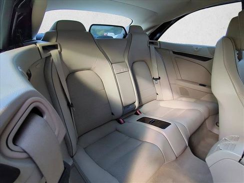 Used 2014 Mercedes-Benz E 550 Cabriolet image 22