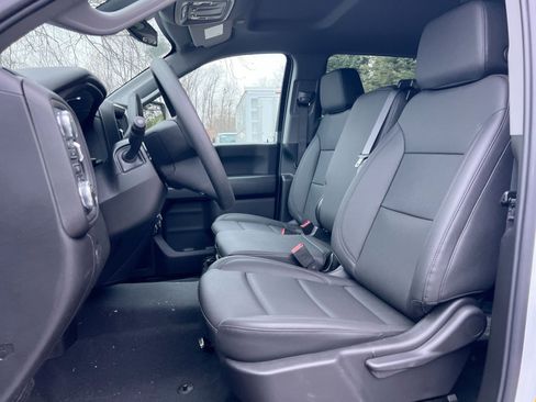 New 2026 GMC Sierra 2500 Pro w/ Convenience Package image 12