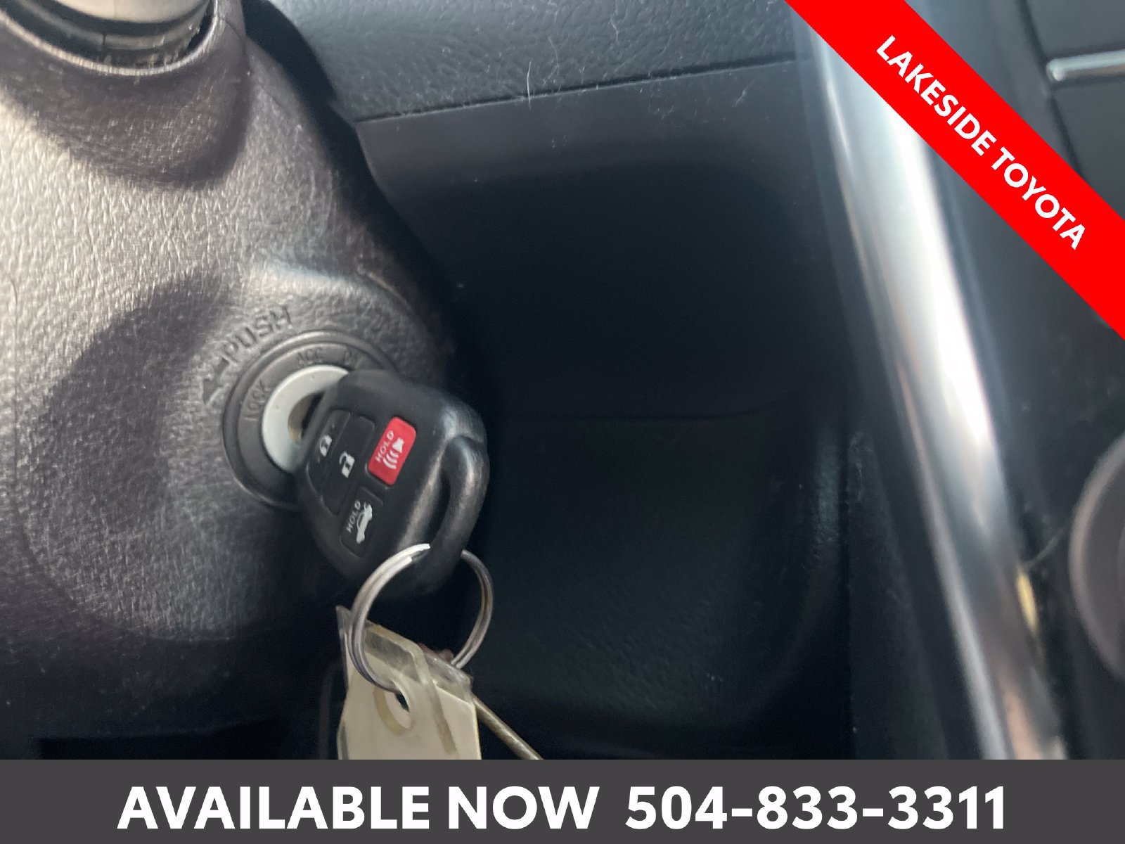 Used 2017 Toyota Camry SE FWD image 30