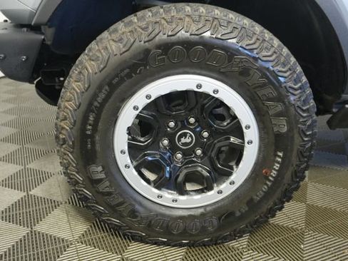 Certified 2024 Ford Bronco Badlands image 9