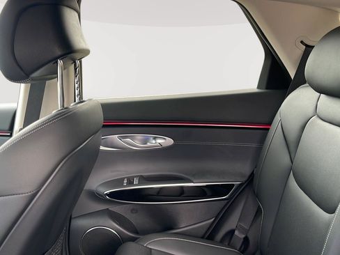 New 2026 Genesis GV70 2.5T AWD/4WD image 11