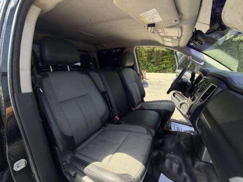 Used 2017 Nissan Titan S RWD image 22