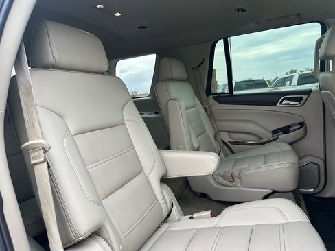 Used 2015 GMC Yukon Denali w/ Premium Package image 23