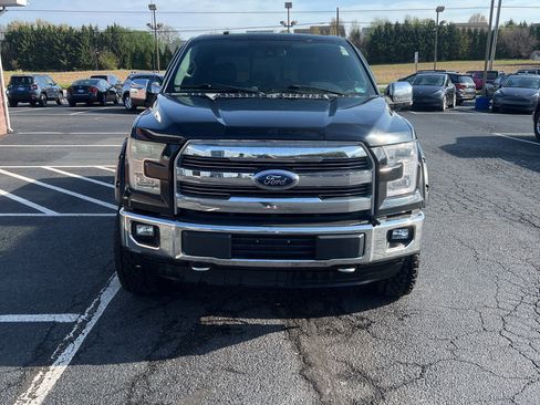 Used 2016 Ford F150 Lariat w/ Equipment Group 502A Luxury image 9