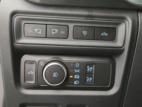 Used 2021 Ford F150 Lariat w/ Equipment Group 502A High AWD/4WD image 20