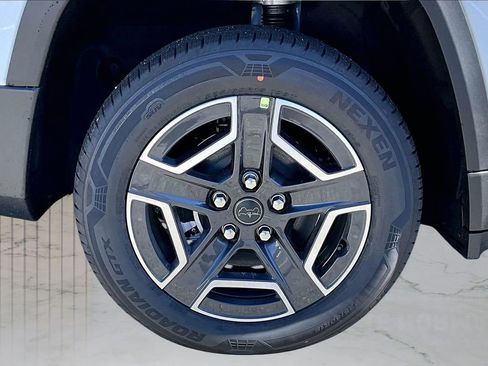 New 2026 Jeep Cherokee Laredo AWD/4WD image 33